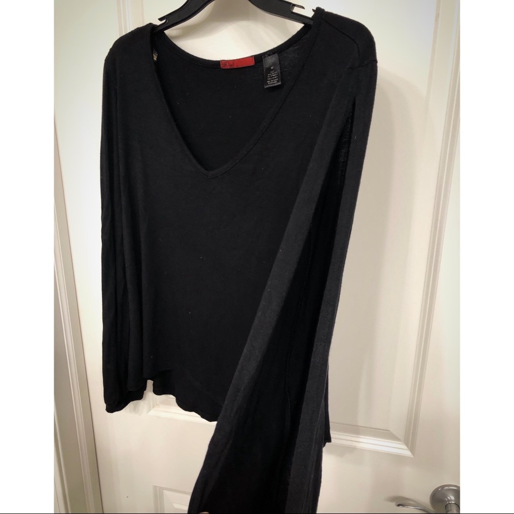 Long Open-Sleeve Shirt • BKEred